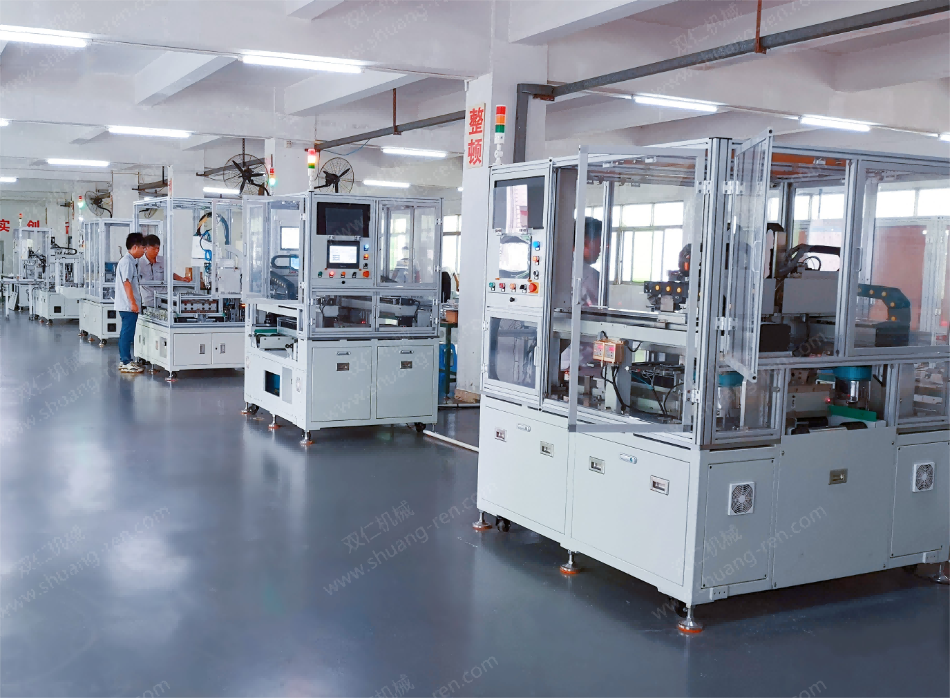 拔插(chā)膠釘機(jī)